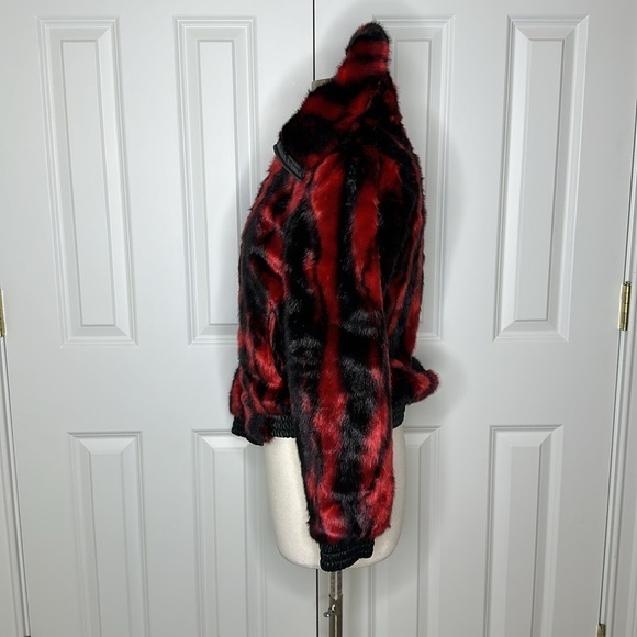 Adrienne Landau Red & Black Faux Fur Waist Style Jacket SzXS - Picture 3 of 13